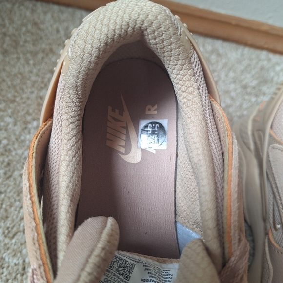 Nike Air Huarache Wheat/Tan Lace Up Sneakers Mens Size 5.5 main image 5